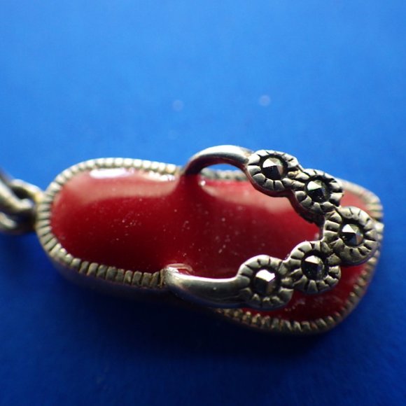 Sterling Silver Red Enamel Flip Flop Charm Pendant - Picture 1 of 4